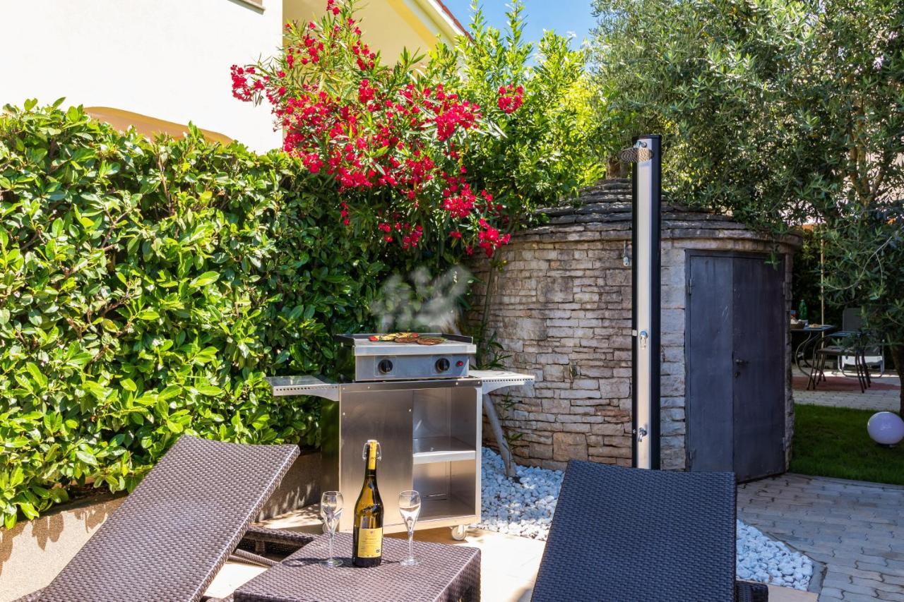 Apartmani Kazun - App 4 - Ferienhaus Fažana Exteriör bild
