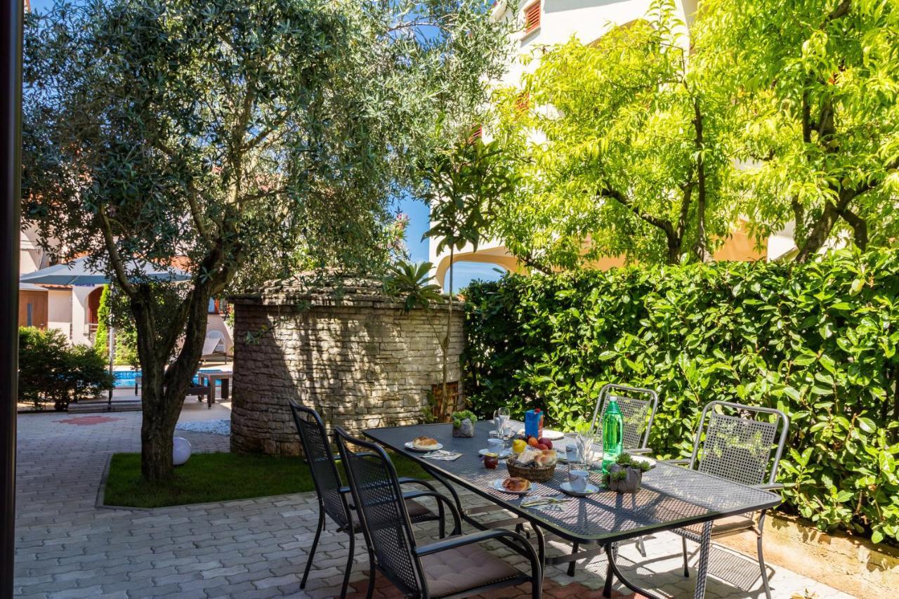 Apartmani Kazun - App 4 - Ferienhaus Fažana Exteriör bild